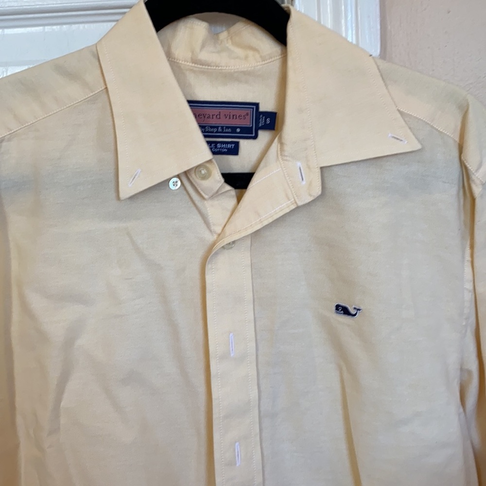 Vineyard vines dress shirt